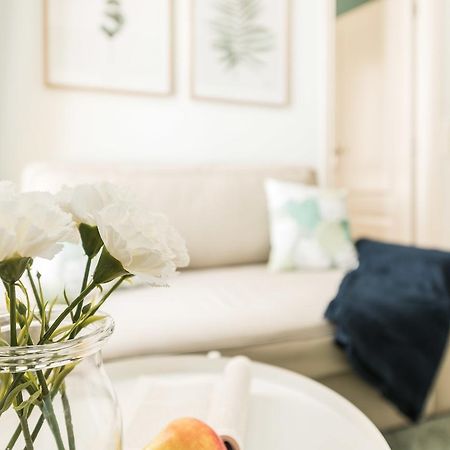 Gran Via I Santa Ana Apartment Мадрид Екстериор снимка