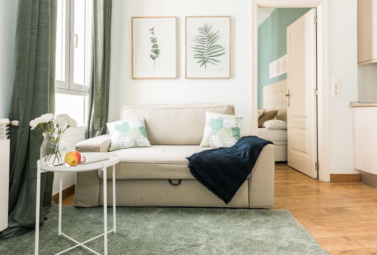 Gran Via I Santa Ana Apartment Мадрид Екстериор снимка