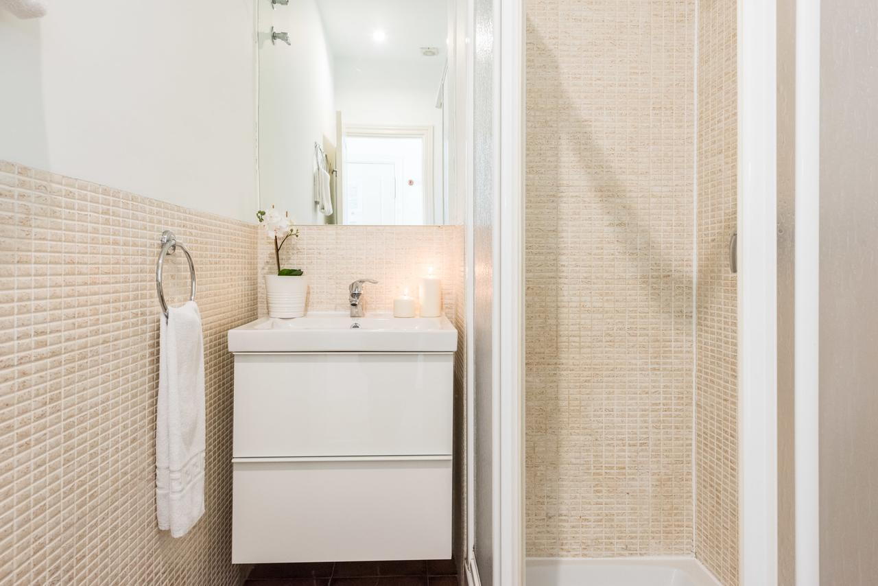 Gran Via I Santa Ana Apartment Мадрид Екстериор снимка