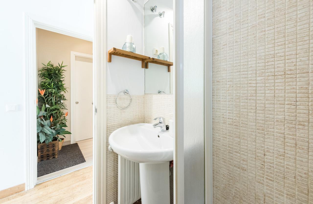 Gran Via I Santa Ana Apartment Мадрид Екстериор снимка
