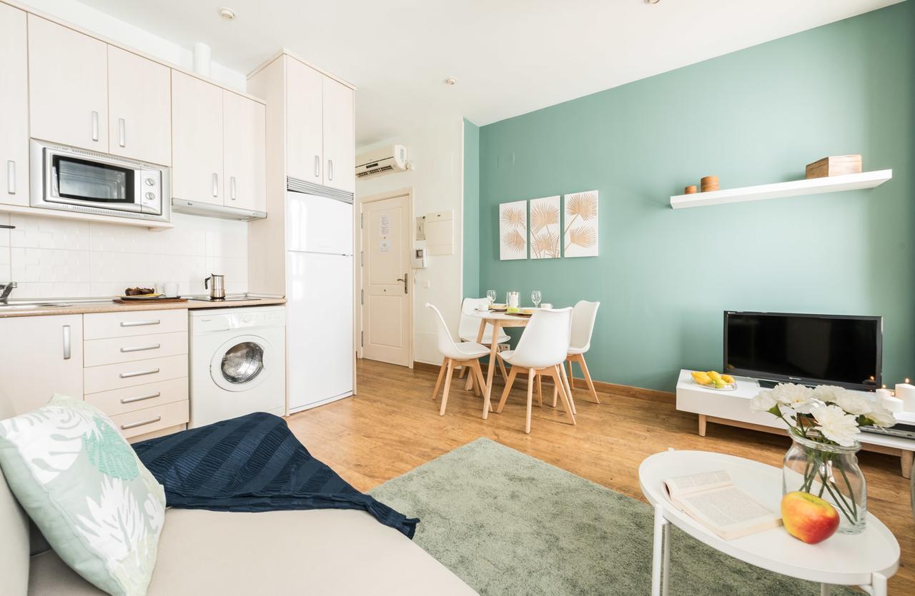 Gran Via I Santa Ana Apartment Мадрид Екстериор снимка