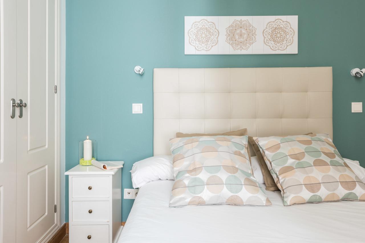 Gran Via I Santa Ana Apartment Мадрид Екстериор снимка