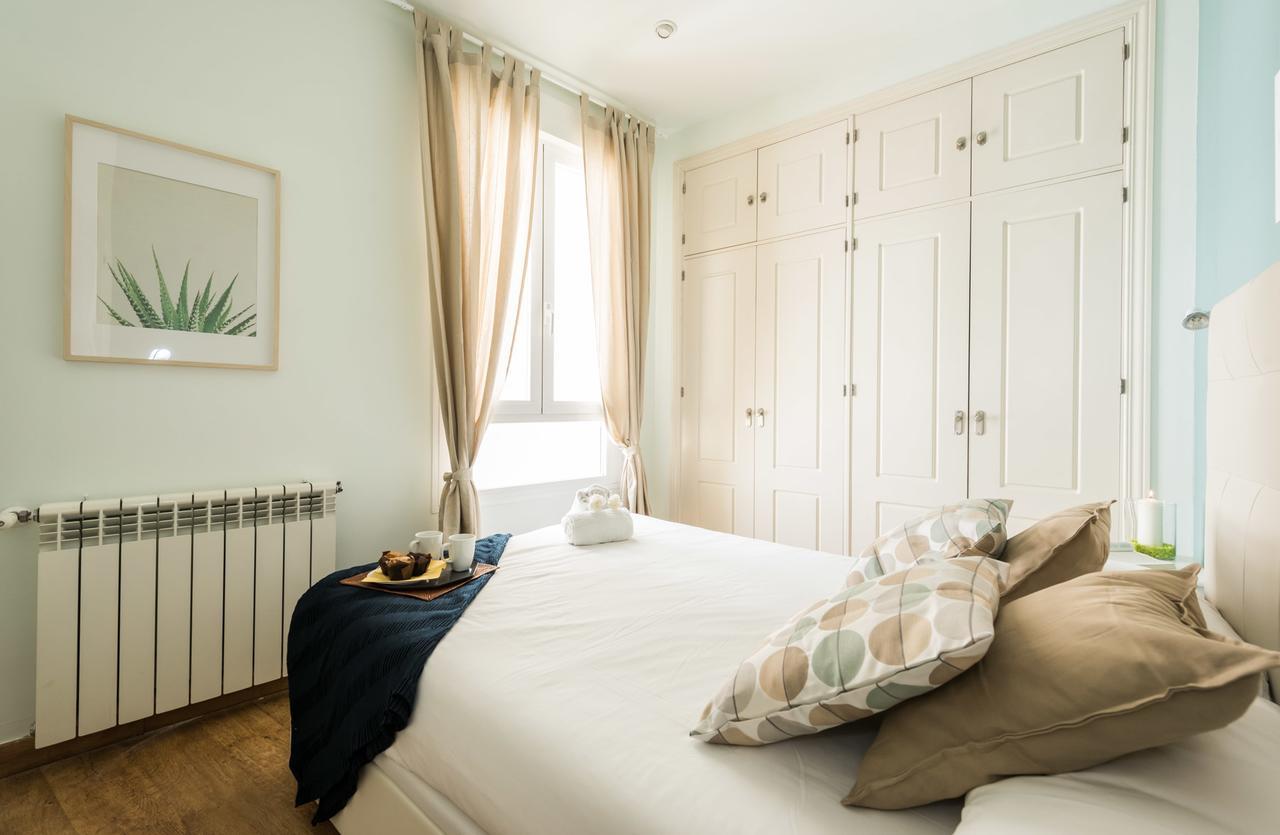 Gran Via I Santa Ana Apartment Мадрид Екстериор снимка