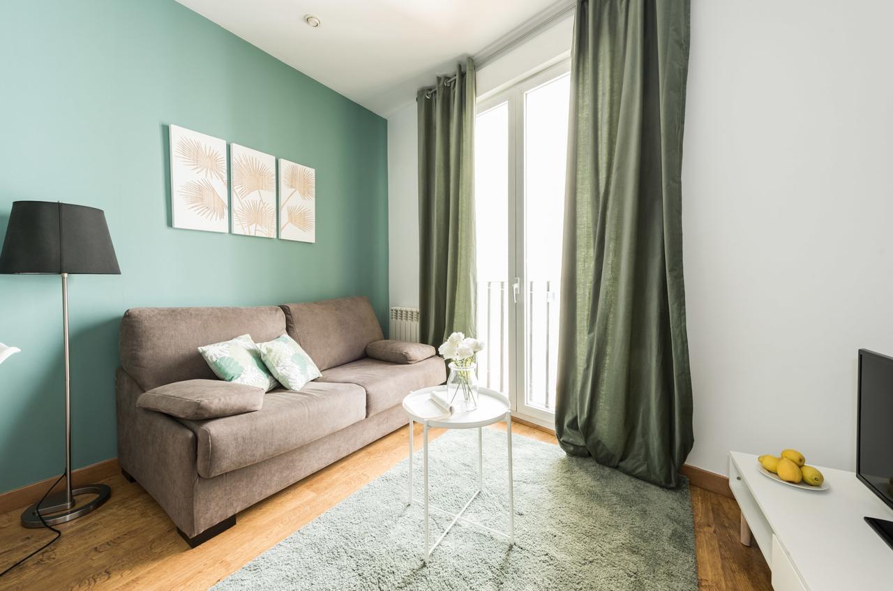 Gran Via I Santa Ana Apartment Мадрид Екстериор снимка