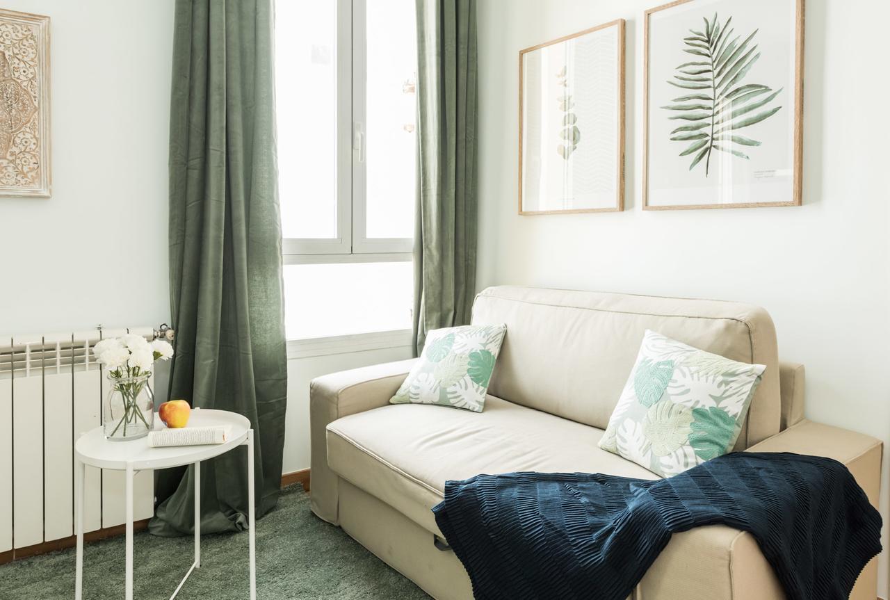 Gran Via I Santa Ana Apartment Мадрид Екстериор снимка