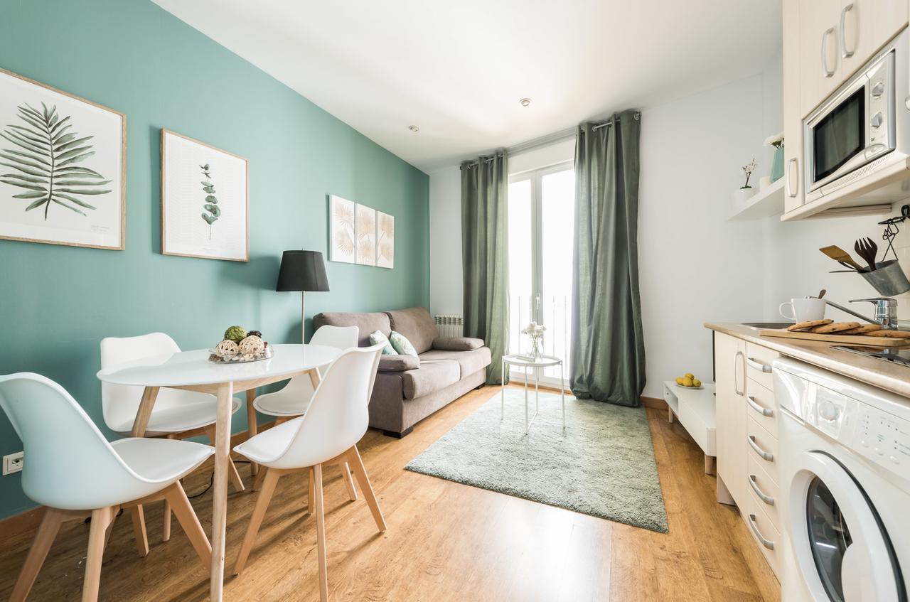 Gran Via I Santa Ana Apartment Мадрид Екстериор снимка