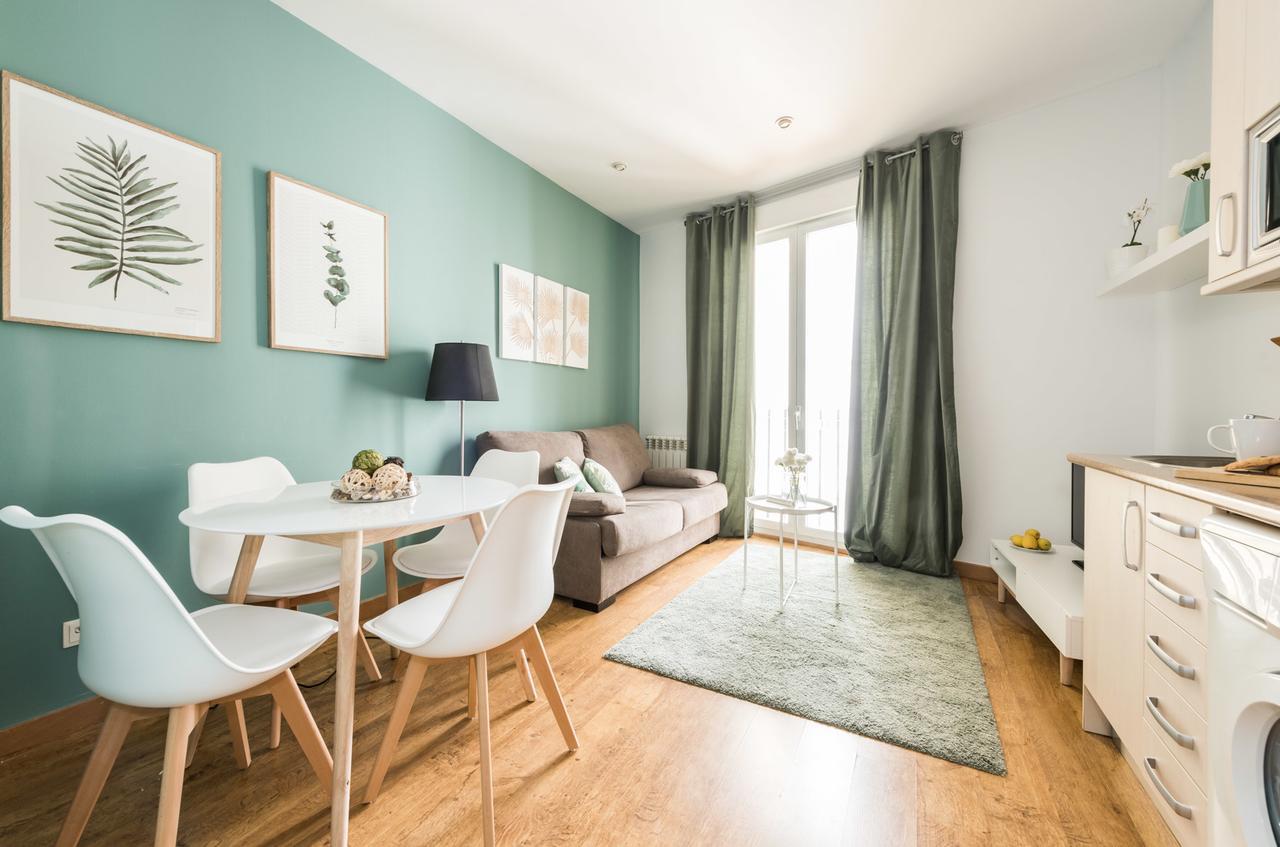 Gran Via I Santa Ana Apartment Мадрид Екстериор снимка